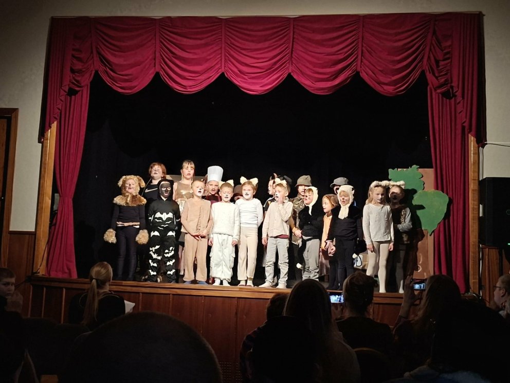 Vel heppnuð árshátíð að baki