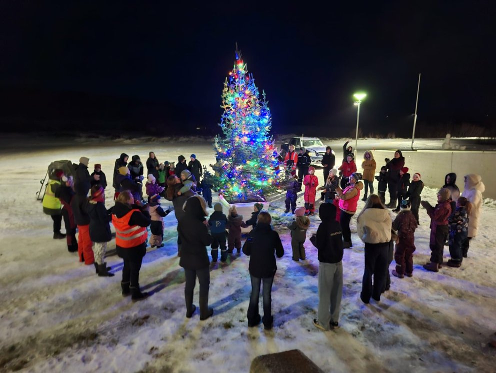 Tendrað á jólatrénu