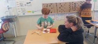 Tilraunakaffi með risaeðluí­vafi