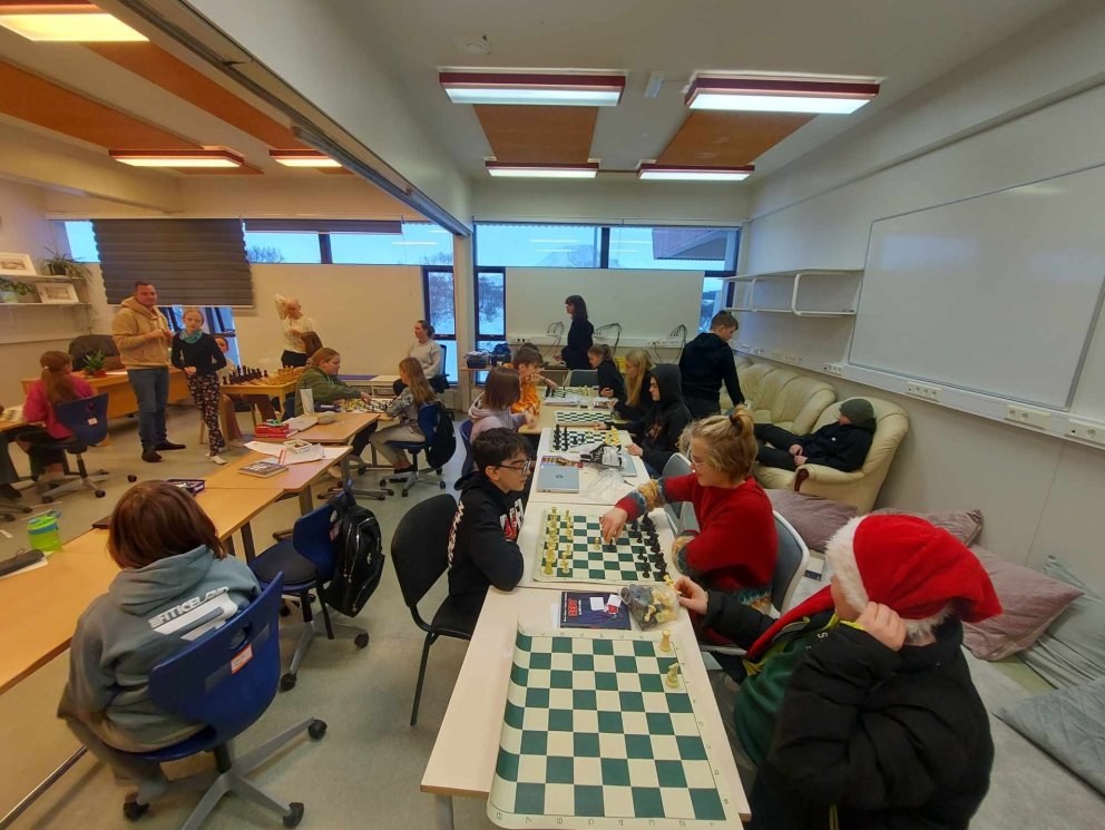 Skákmeistari í heimsókn