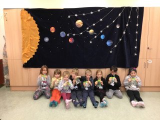 í†vintýri yngsta stigs og ævintýri í­ geimnum