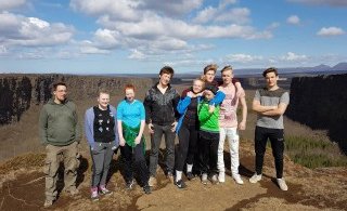 Vettvangsferð unglingadeildar í­ Þjóðgarðinn 15. maí­